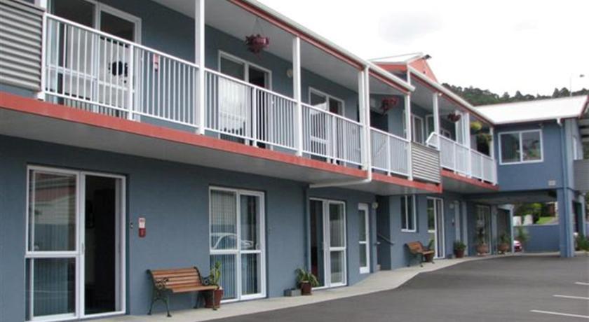Отель Avenue Heights Motel