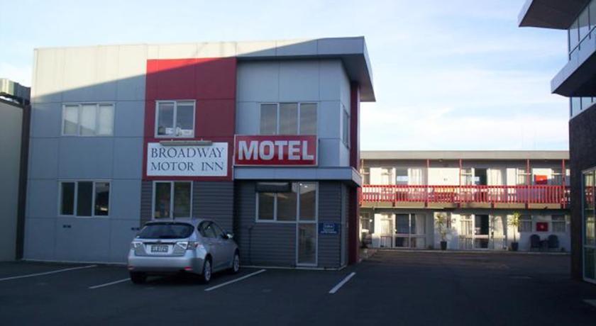 Отель Broadway Motor Inn