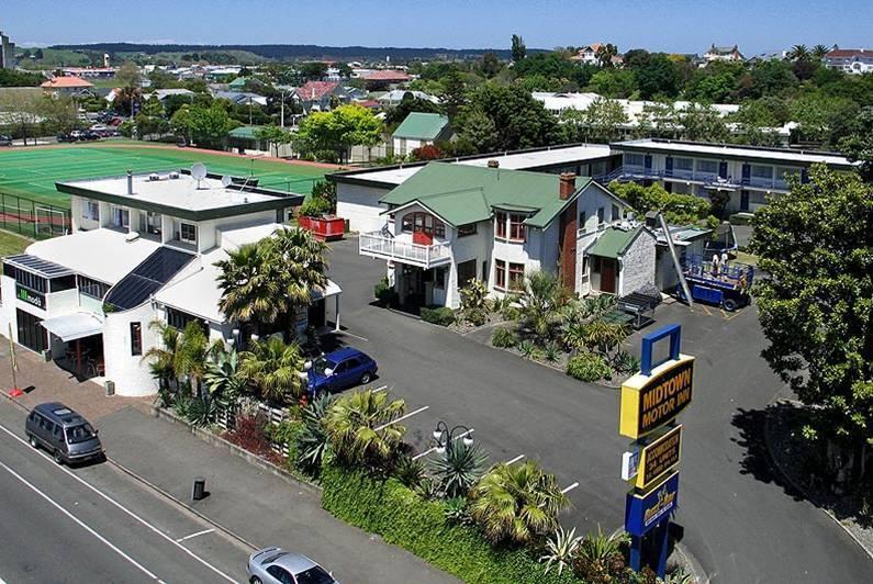 Отель Midtown Motor Inn