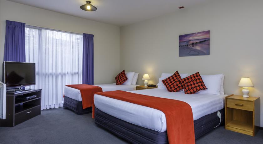 Отель Deans Bush on Riccarton Motel