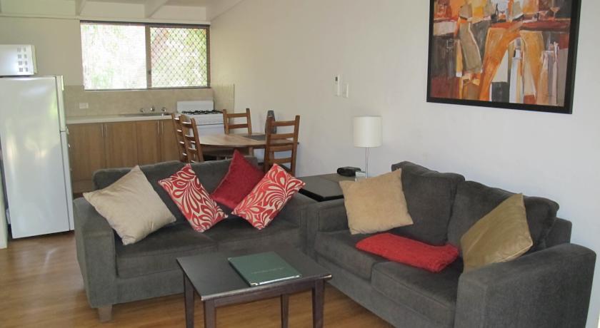 Отель Peppermint Brook Cottages