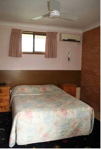 Отель Newcastle Links Motel