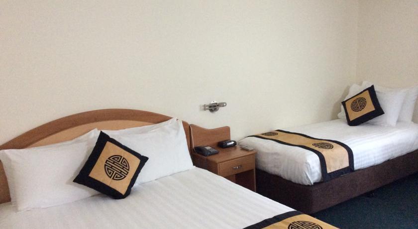 Pegasus Motor Inn and Serviced Apartments