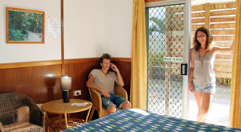 Хостел Aussie Woolshed Backpackers