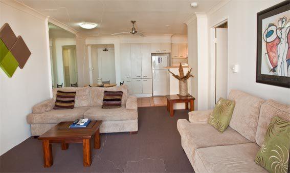 Aristocrat Apartments