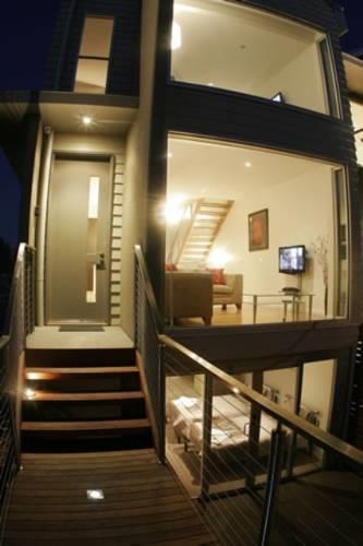 Апартаменты 104 on Merri Apartments