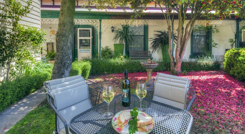 Отель Daylesford Central Motor Inn