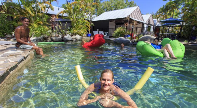 Port O Call Eco Lodge