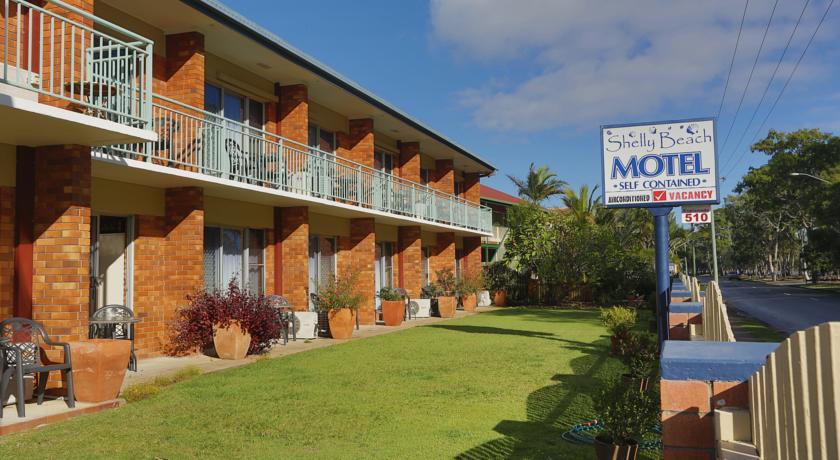 Отель Shelly Beach Motel