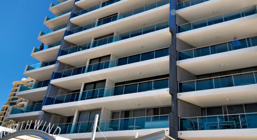 Апартаменты Northwind Beachfront Apartments