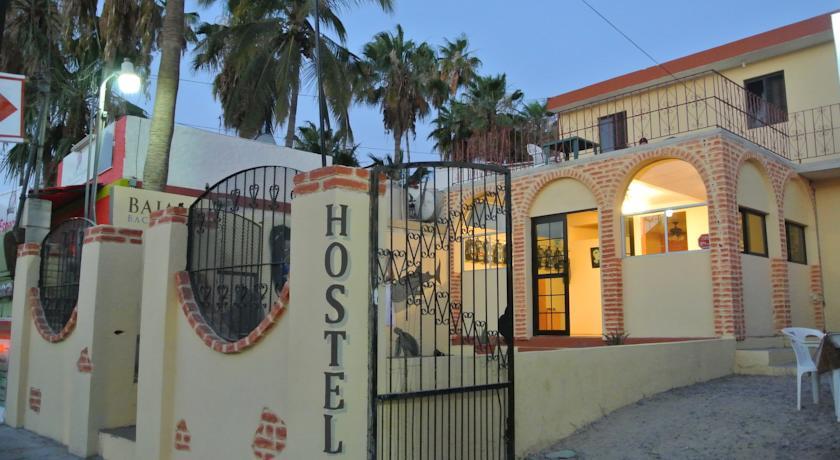 Хостел Hostel Baja Backpackers
