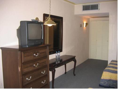 Отель Hotel Virrey