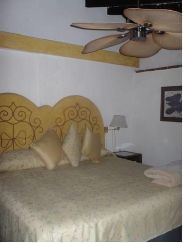 Апартаменты Hacienda Santa Cruz
