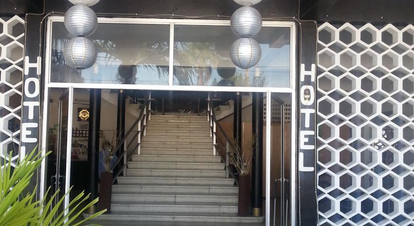 Отель Hotel El Dorado