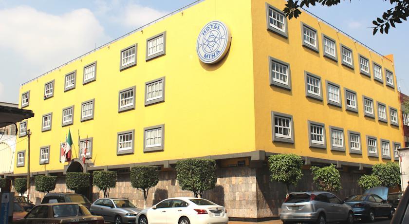 Hotel Mina