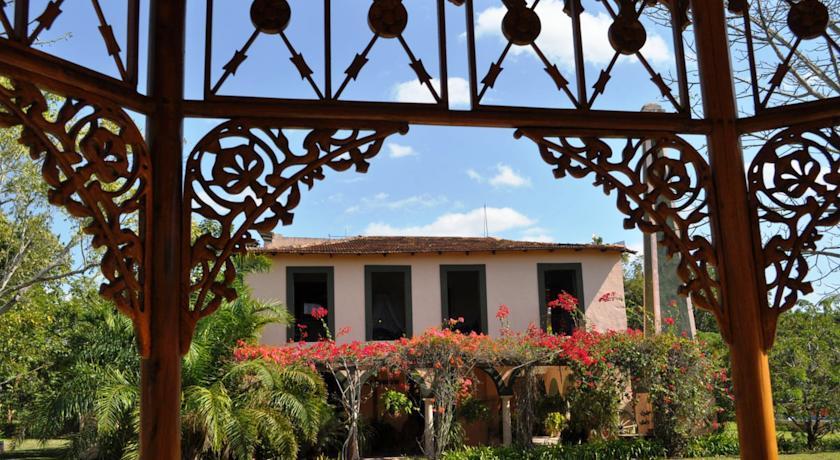 Отель Hacienda San Francisco Tzacalha