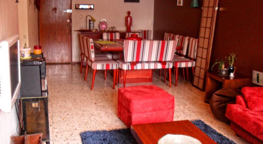 Near Coyoacan Three-Bedroom Apartment