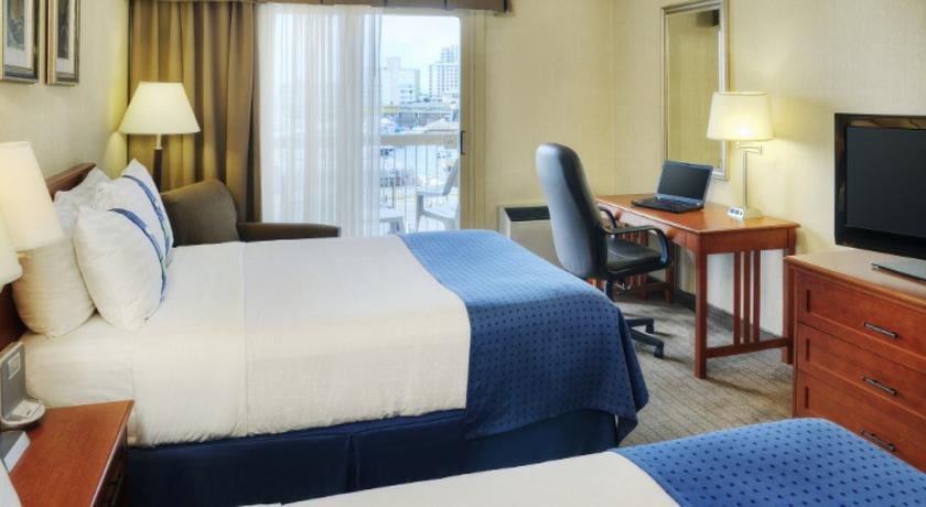 Отель Holiday Inn Kingston - Waterfront