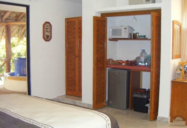 Отель Villas Mercedes