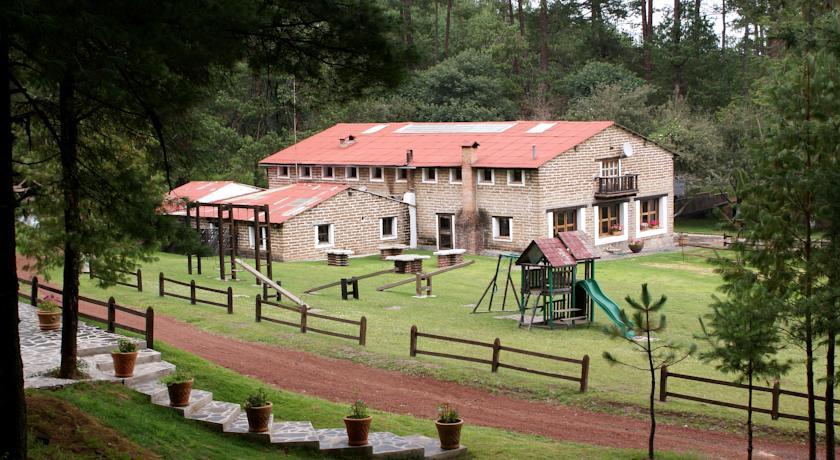 Отель Hotel Al final de la Senda