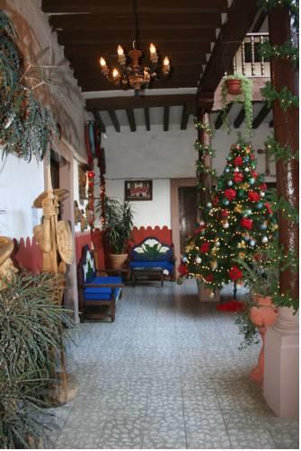 Отель Hotel Tarasco