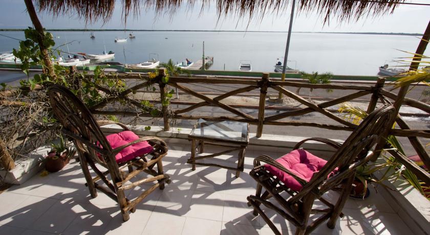 Отель Hotel Punta Ponto