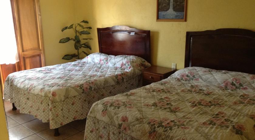 Отель Hotel Espejo