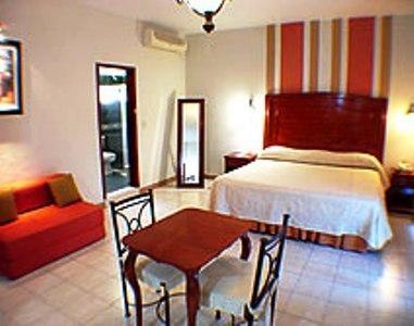 Отель Real Avenida Hotel