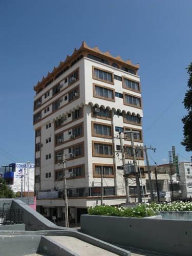 Отель Hotel Torre del Centro