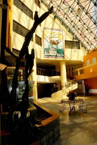 Отель Hotel Corona