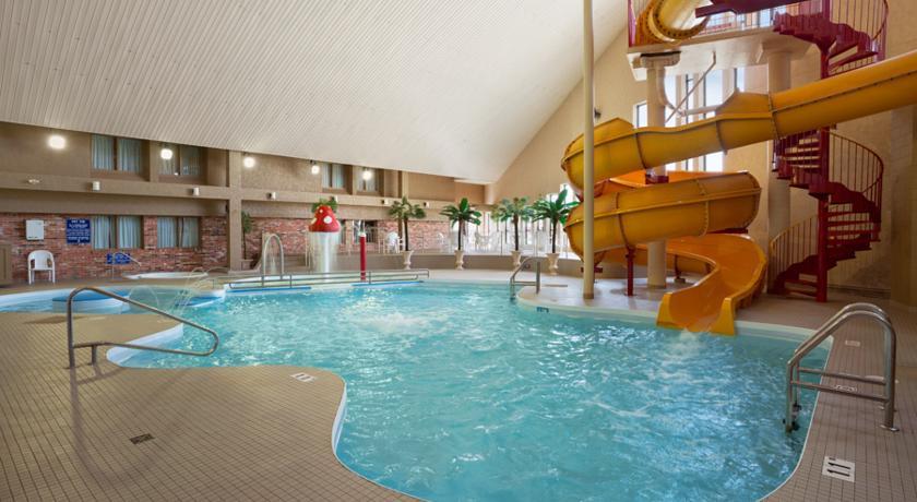 Отель Travelodge Hotel Medicine Hat