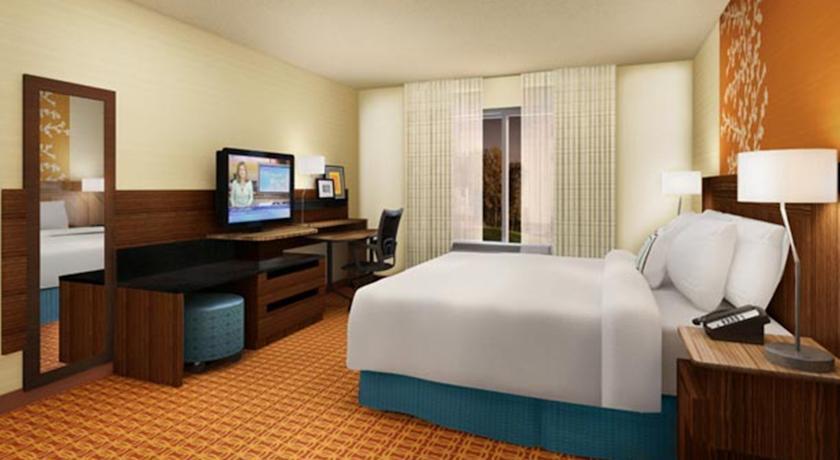 Отель Fairfield Inn & Suites Moncton