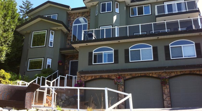 Мини-отель Squamish Highlands Bed & Breakfast