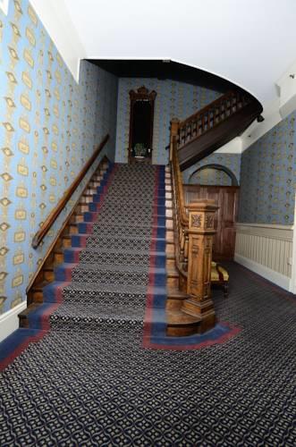 Отель The Waterloo Hotel