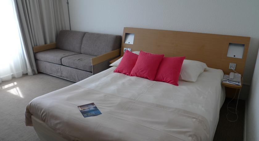 Отель Novotel Narbonne Sud