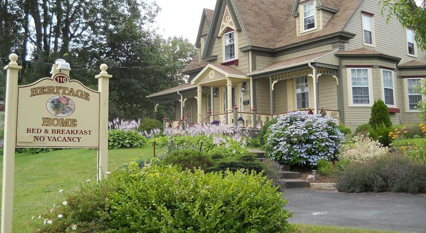 Мини-отель Heritage Home Bed & Breakfast