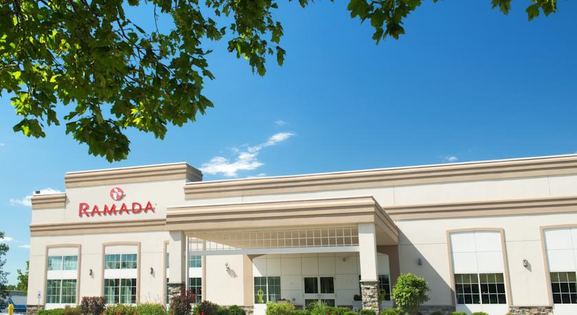 Отель Ramada Trenton Hotel