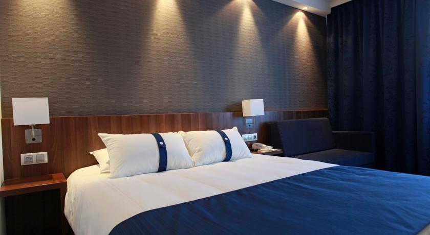 Отель Holiday Inn Express Strasbourg Sud