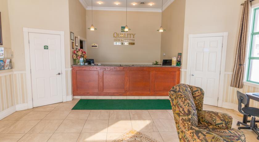 Отель Quality Inn & Suites 1000 Islands