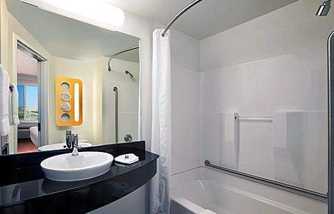 Отель Motel 6 Swift Current