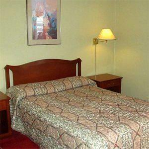 Отель Faulds Motel