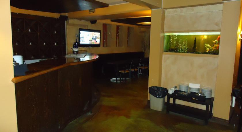 Отель Howard Johnson Fredericton
