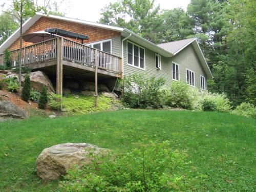 Отель Country Hearts B&B
