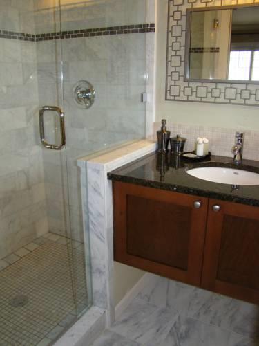 Мини-отель Malahat View Guesthouse