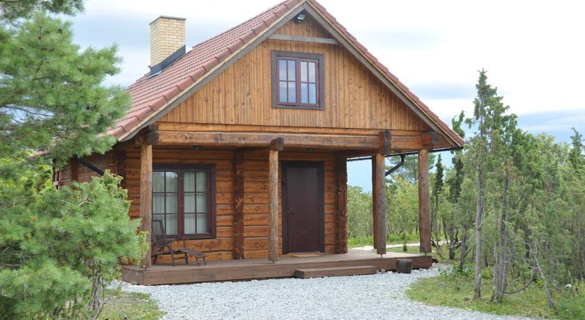 Апартаменты Kadakamarja Holiday House
