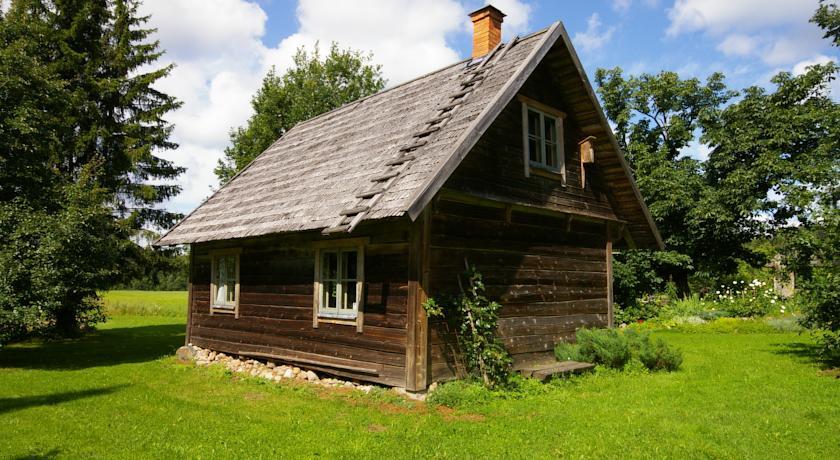 Отель Metsa-Lukatsi Holiday Farm
