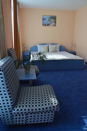 Отель Hotel Shterev Sopot