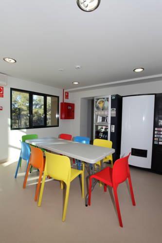 Хостел Albergue Juvenil El Valle