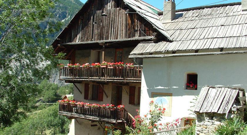 Апартаменты Gîte Le Cadran Solaire