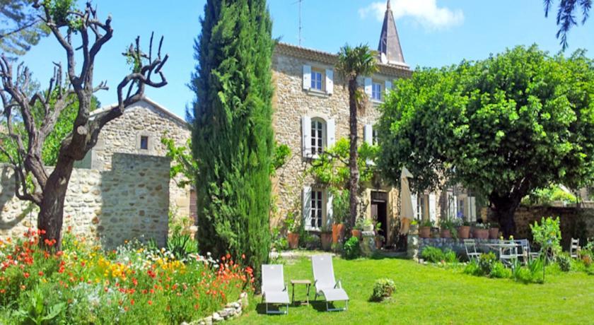 Мини-отель La Bastide Des Cèdres